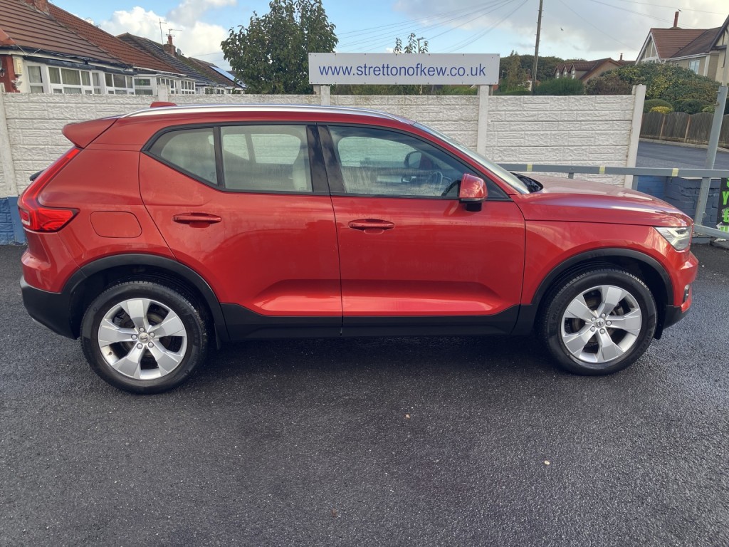 2019 Volvo XC40